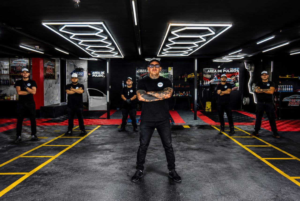Geovanny Arce Sibaja y el equipo de Garage Car Detailing: la historia detrás del éxito